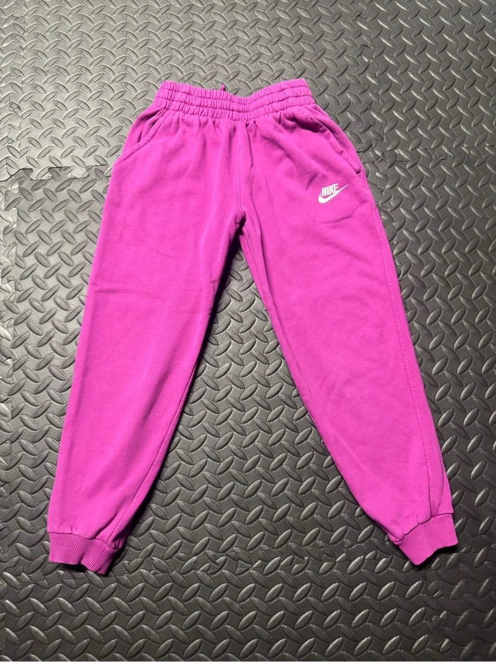 Nike Girls Pink Fleece Jogger Sweatpants Size M Athletic Lounge Pants